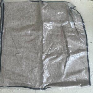 NIB Pair of Classic Linen West Elm Pillow Cases 20x20